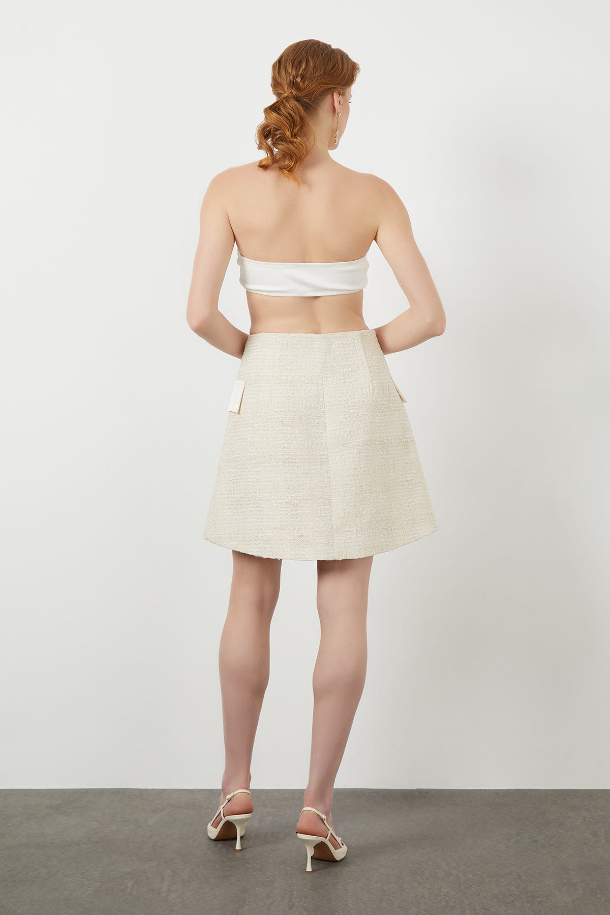 Düğme Detaylı Mini Etek