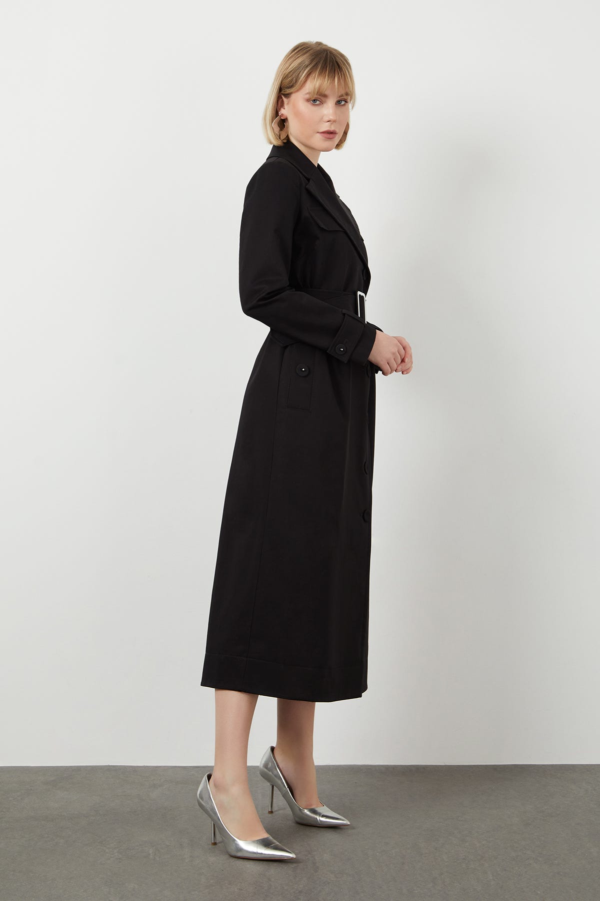 Ceket Yakalı Önü Kruvaze Çıtçıt Kapamalı Uzun Trençkot