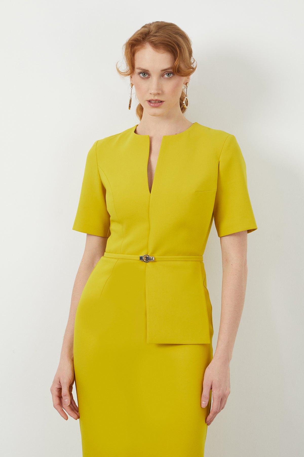 Kısa Kollu V Yaka Uzun Abiye Elbise