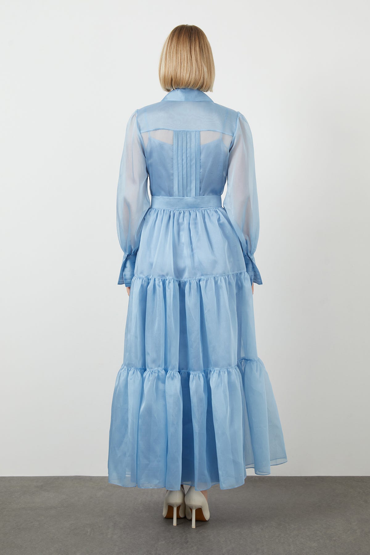 İşlemeli Gömlek Yaka Uzun Elbise