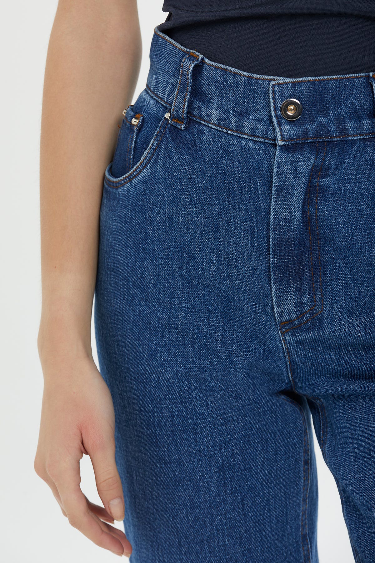 Klasik Beş Cepli Lacivert Jean Pantolon