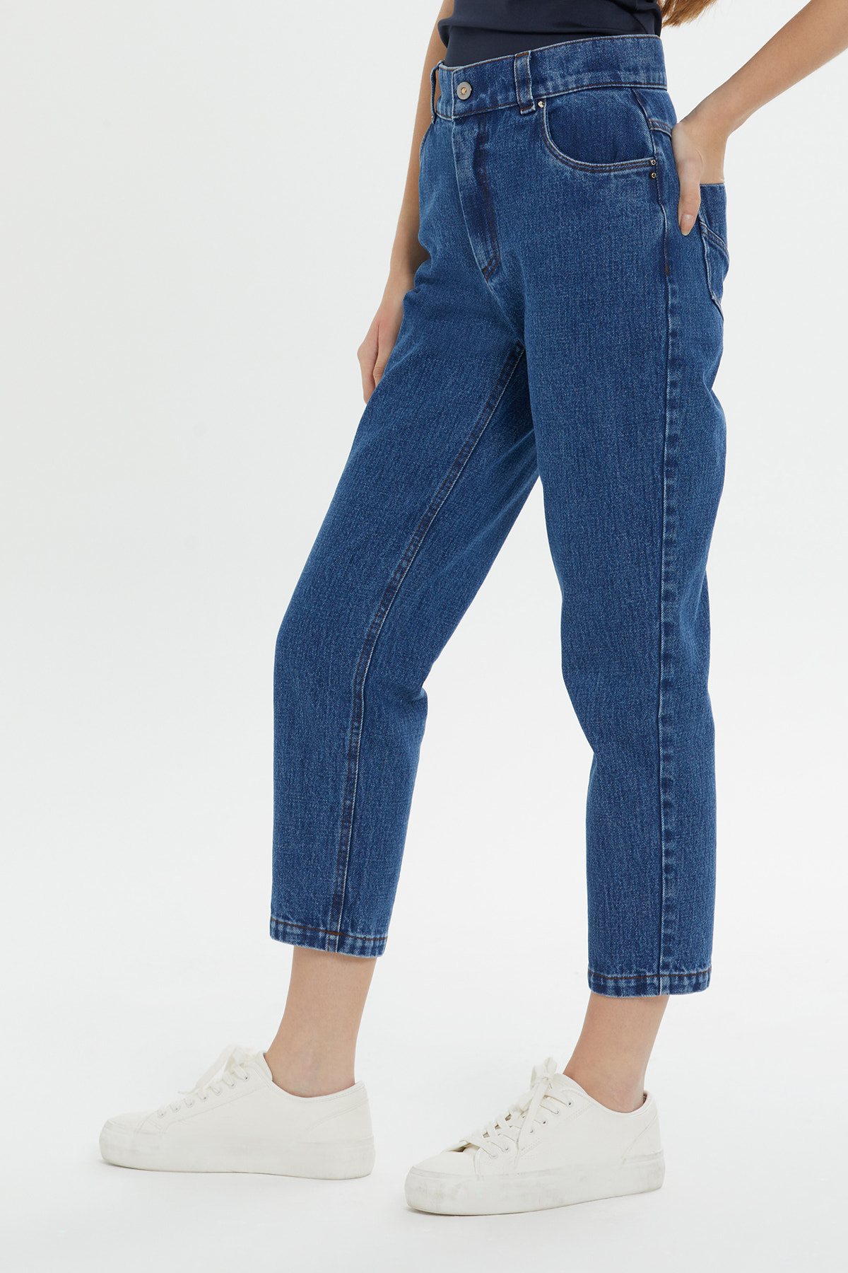 Klasik Beş Cepli Lacivert Jean Pantolon