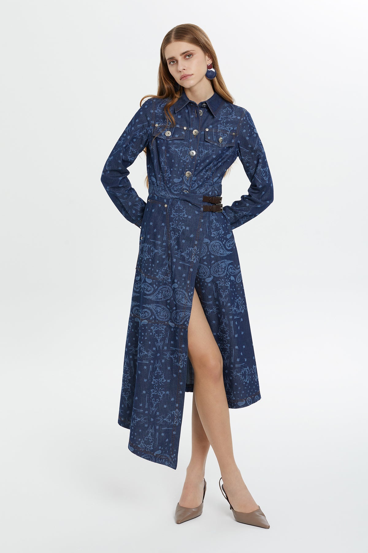 Desenli Yırtmaçlı Denim Midi Elbise