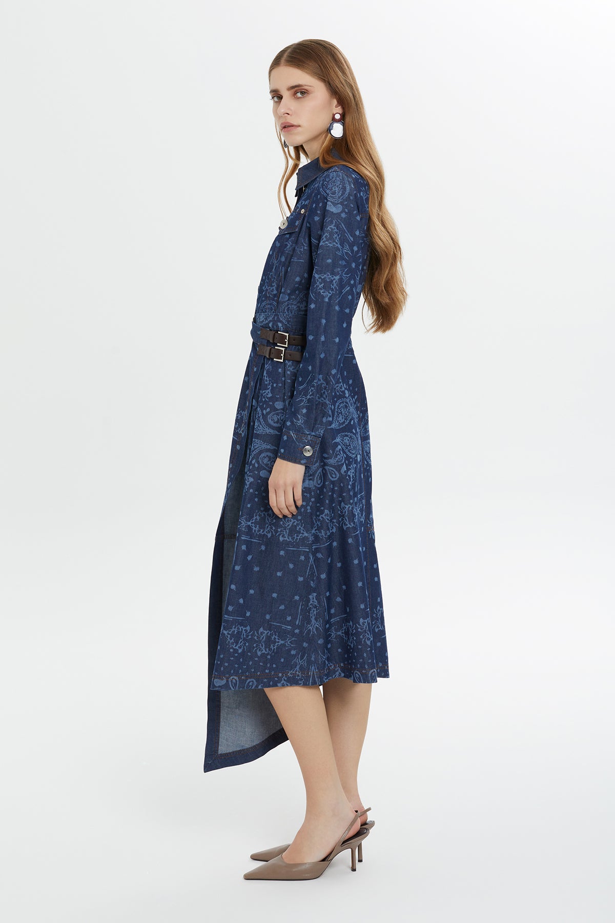 Desenli Yırtmaçlı Denim Midi Elbise