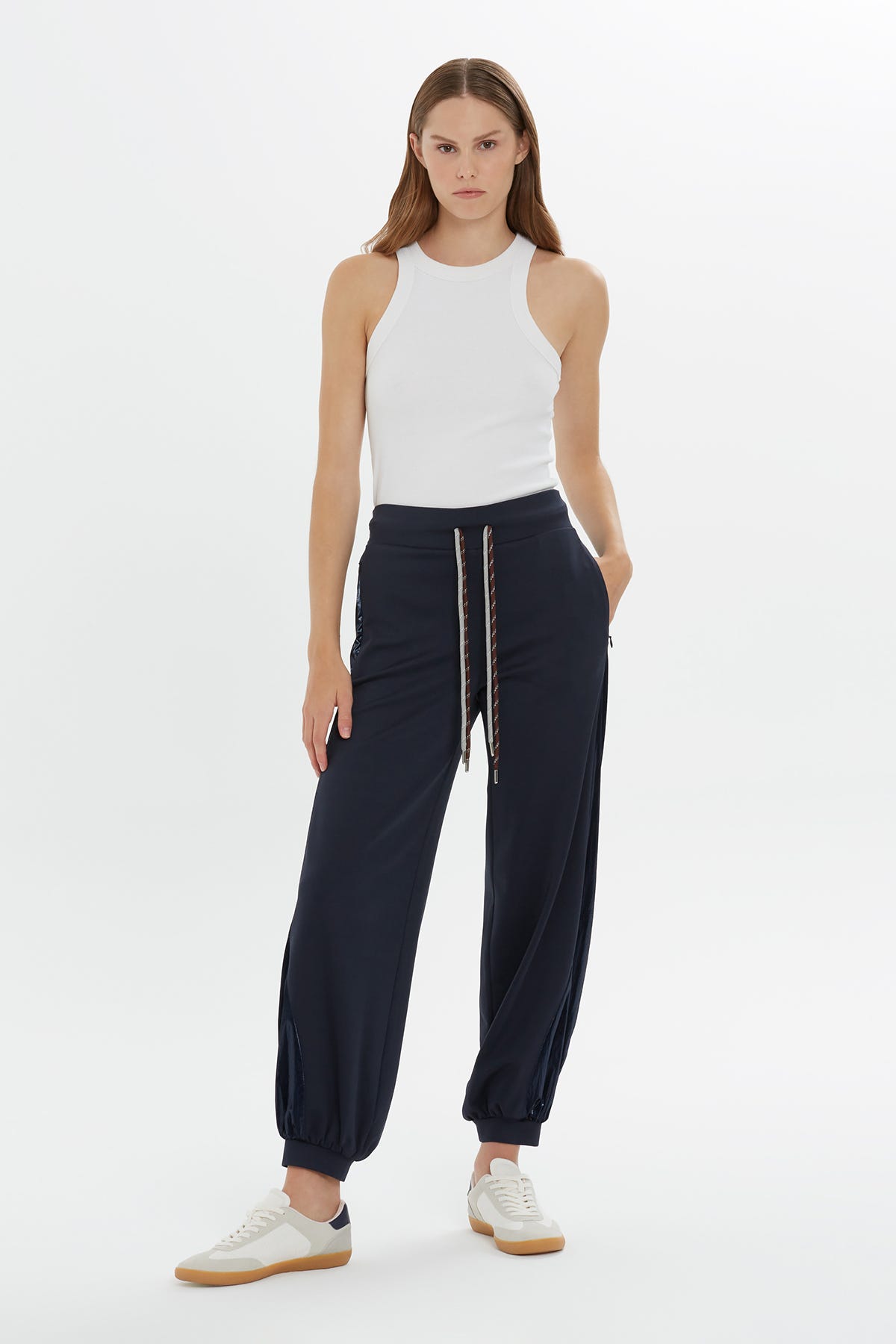 Bağlama Detaylı Paçaları Lastikli Eşofman Altı