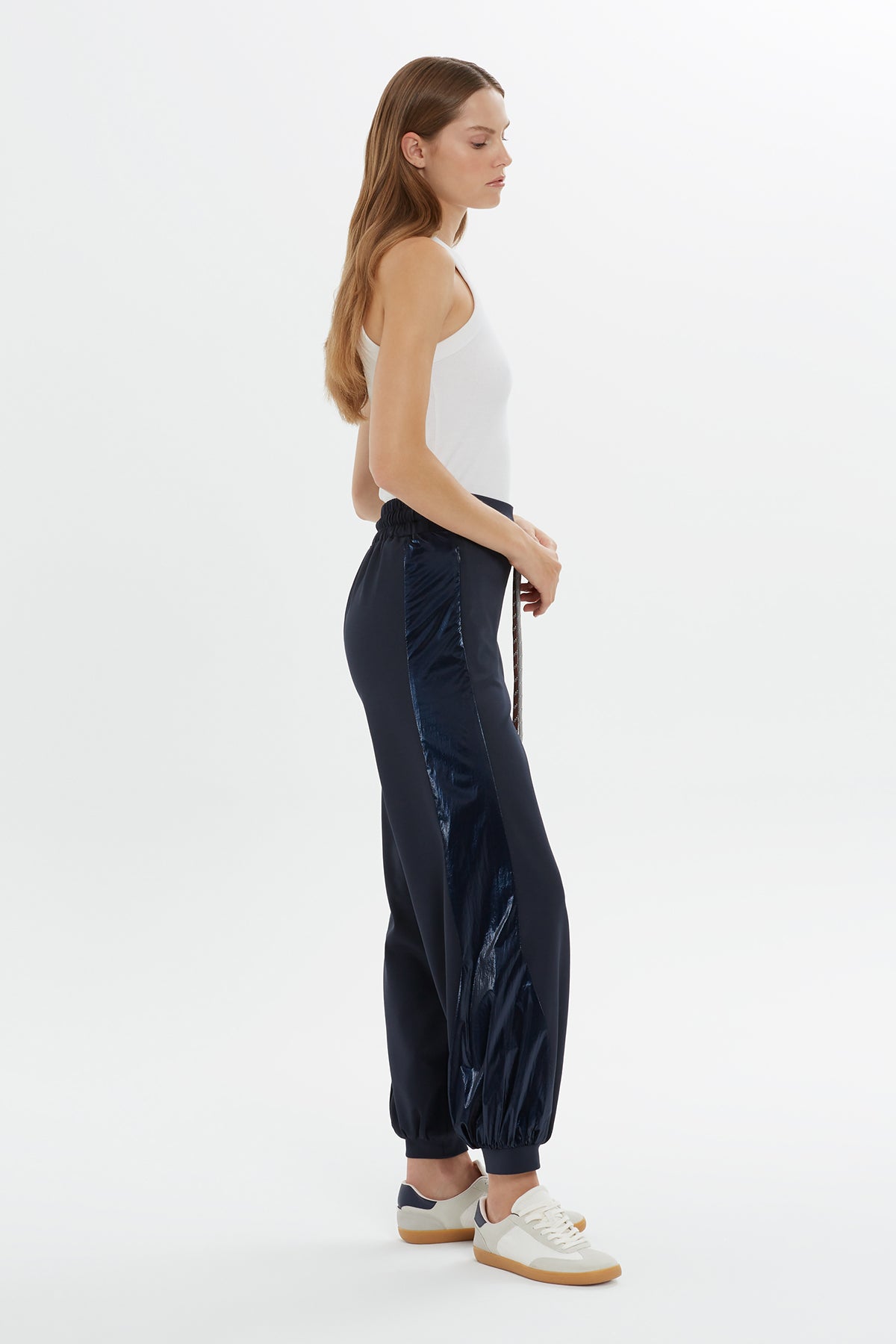 Bağlama Detaylı Paçaları Lastikli Eşofman Altı