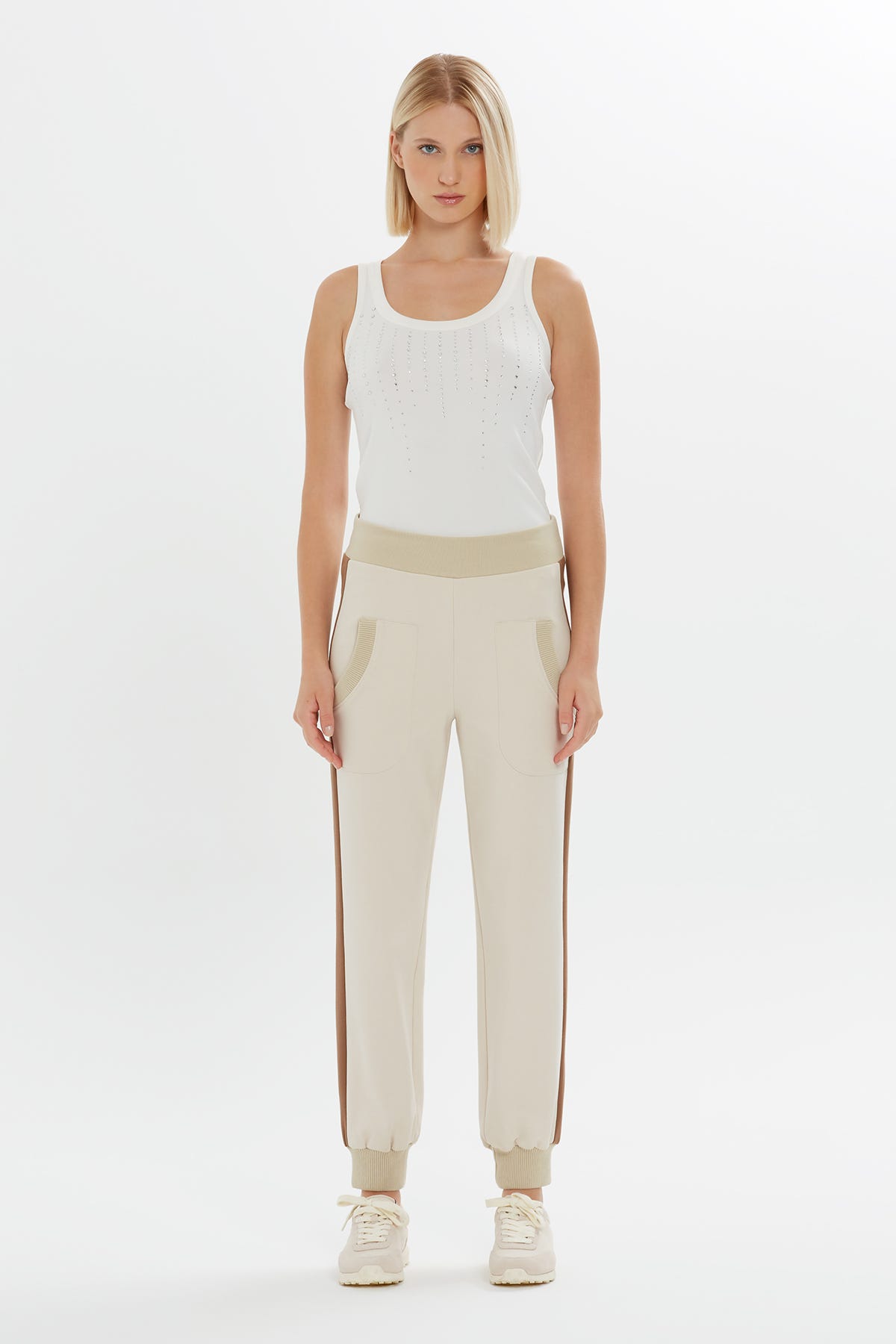 Şerit Ddetaylı Paçaları Lastikli Eşofman Altı