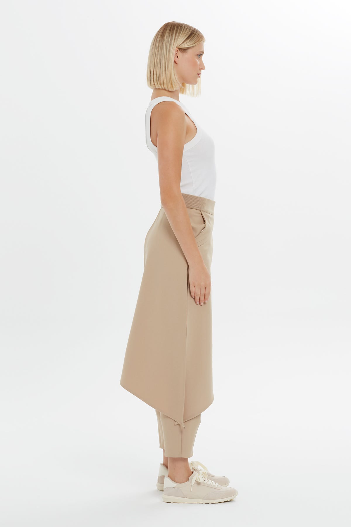 Asimetrik Kesimli Pantolon