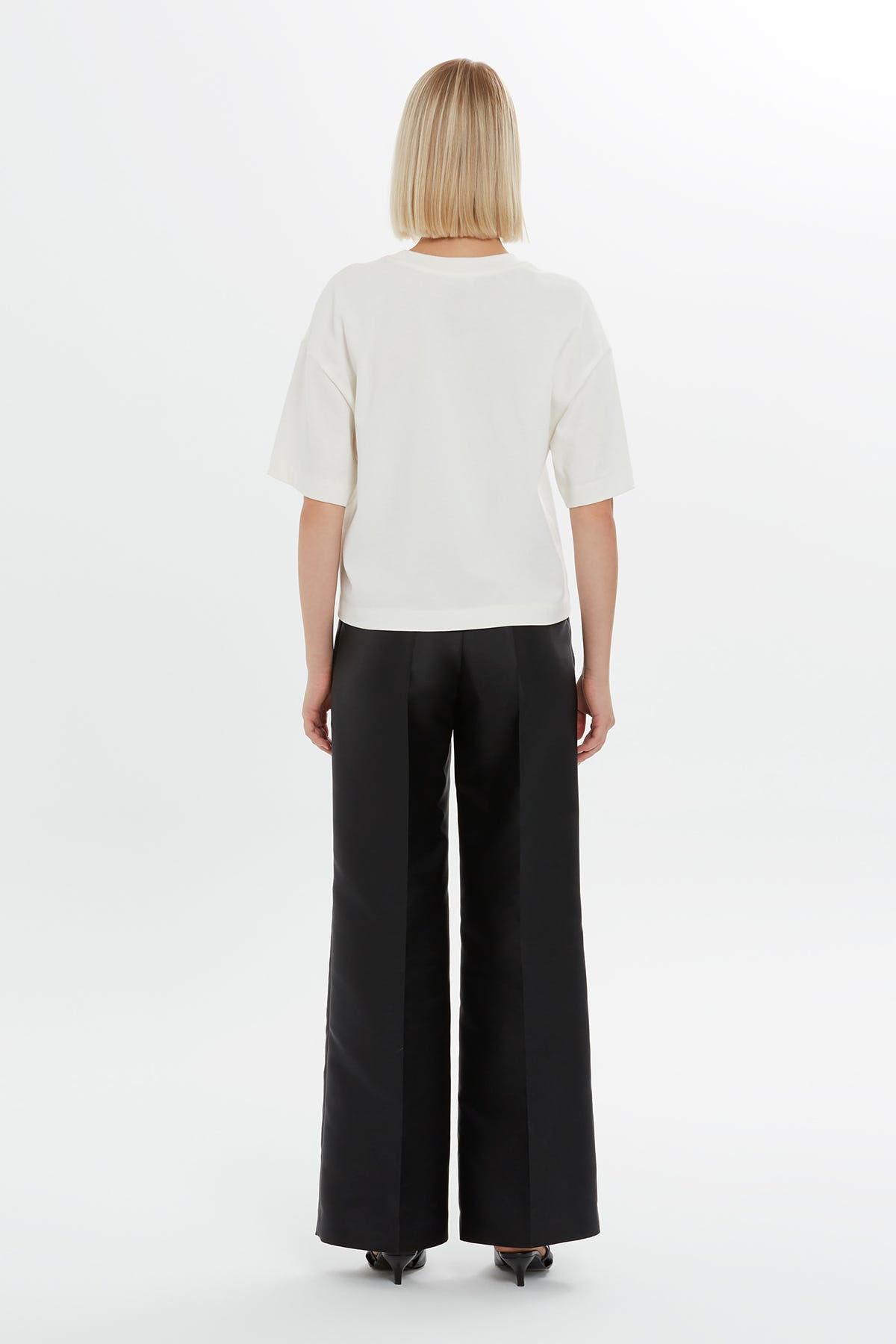 Baskı Detaylı Düşük Omuzlı Kısa Kollu Basic T-shirt