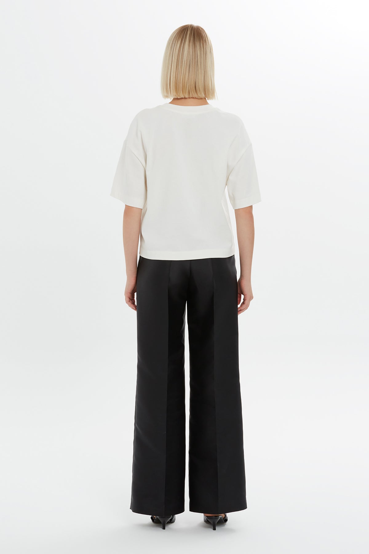 Baskı Detaylı Düşük Omuzlı Kısa Kollu Basic T-shirt