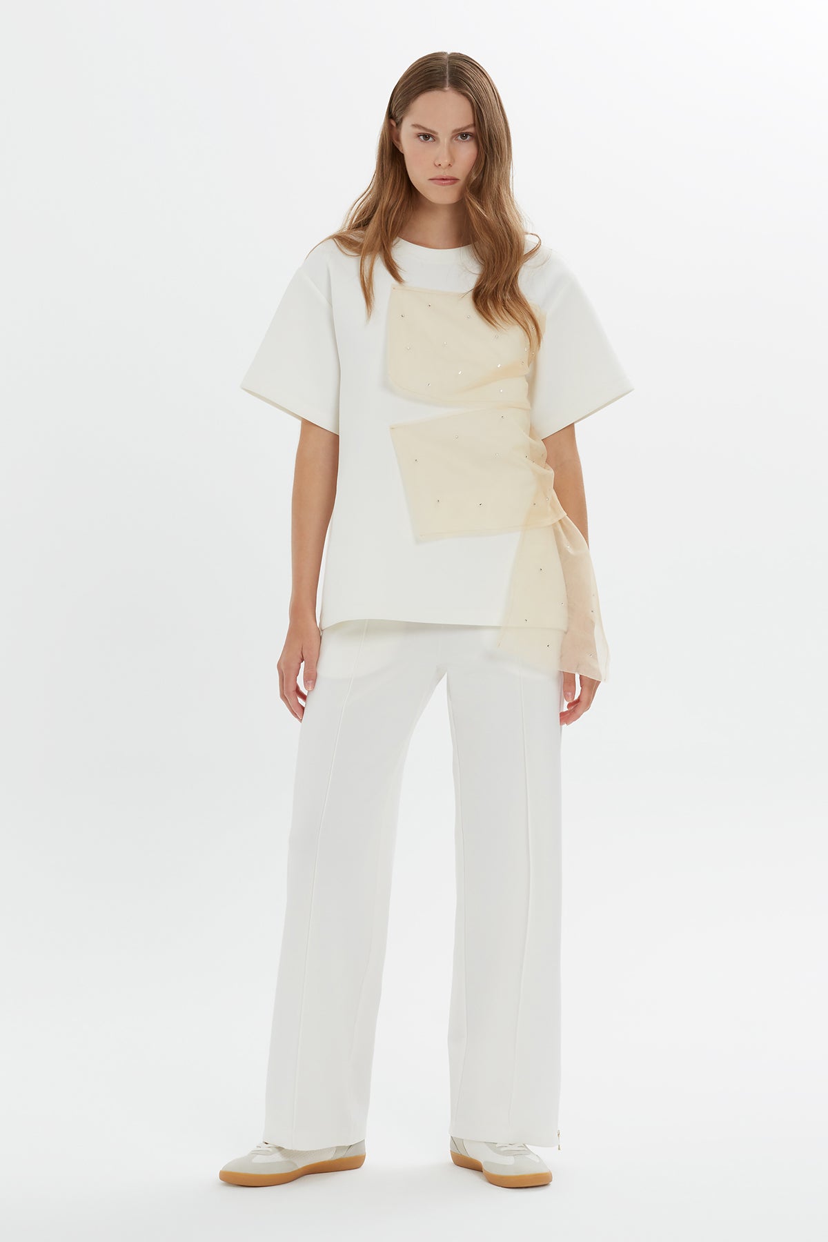 Tül Ve Boncuk Detaylı T-shirt