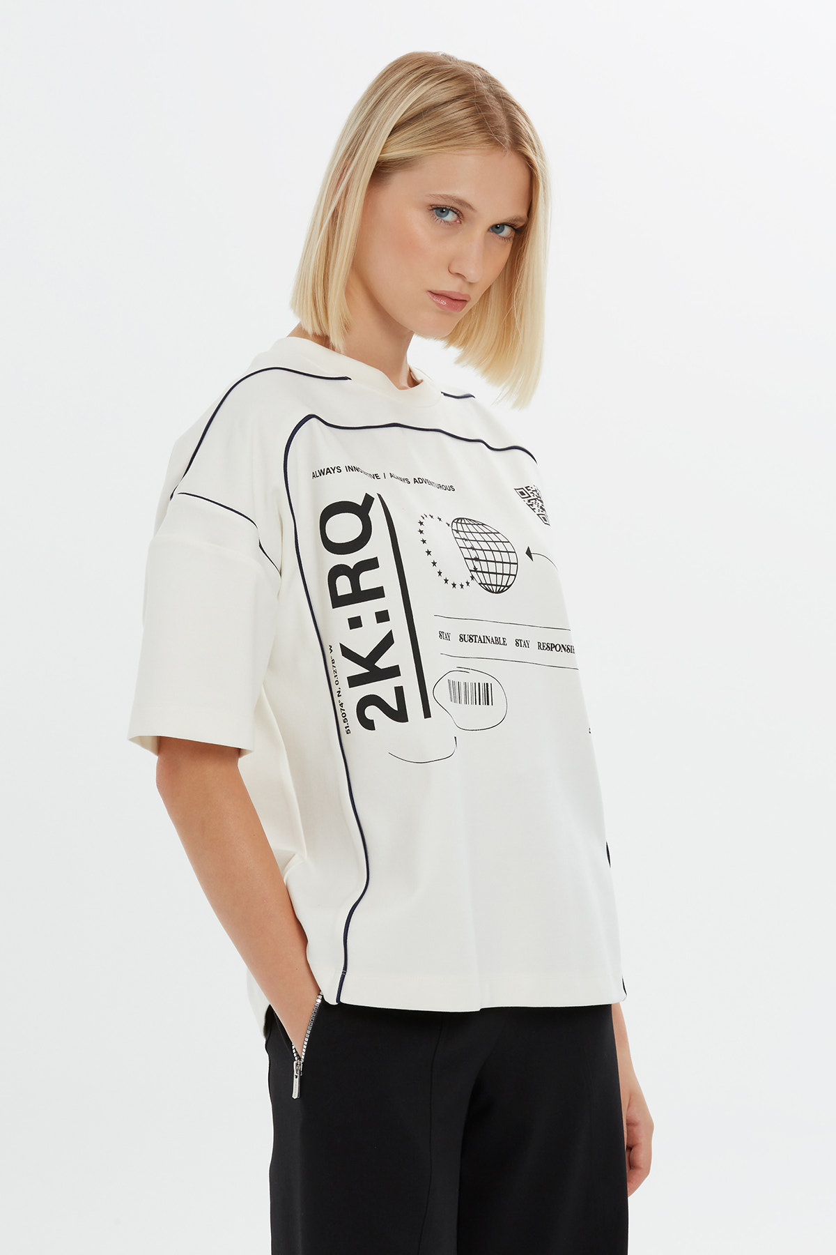 Grafik Baskılı T-shirt