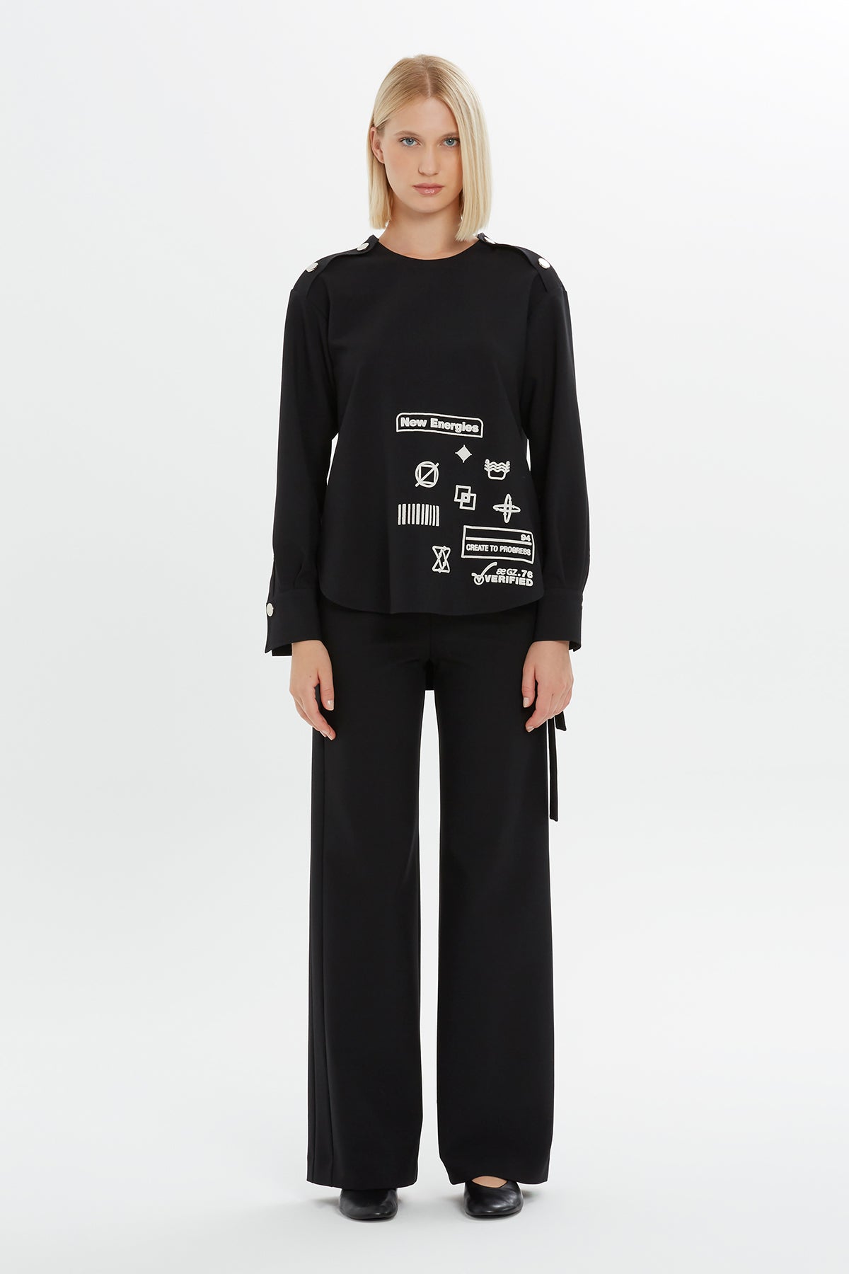 Baskılı Düğme Detaylı Uzun Kollu T-Shirt