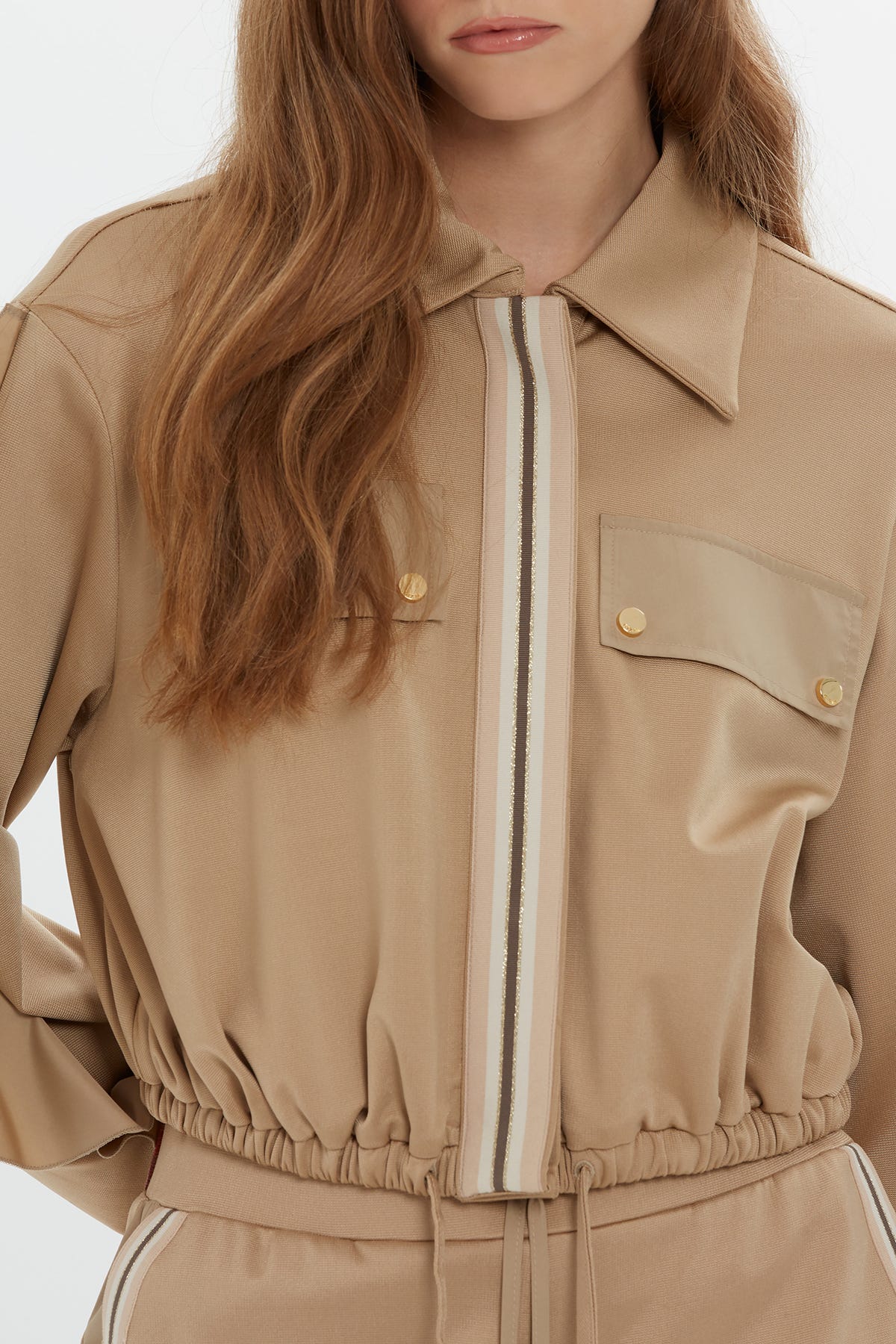 Şerit Detaylı Kolları Fırfırlı Sweatshirt