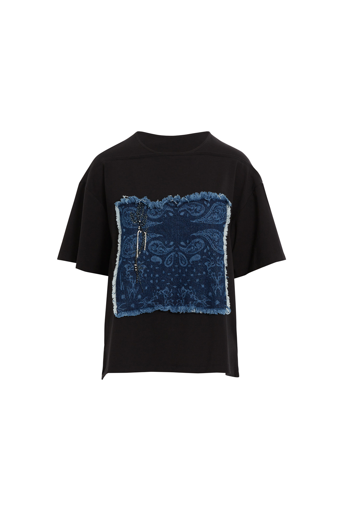 Ön Kısmı Pano Garnili Boncuk İşlemeli Kısa Kollu T-Shirt