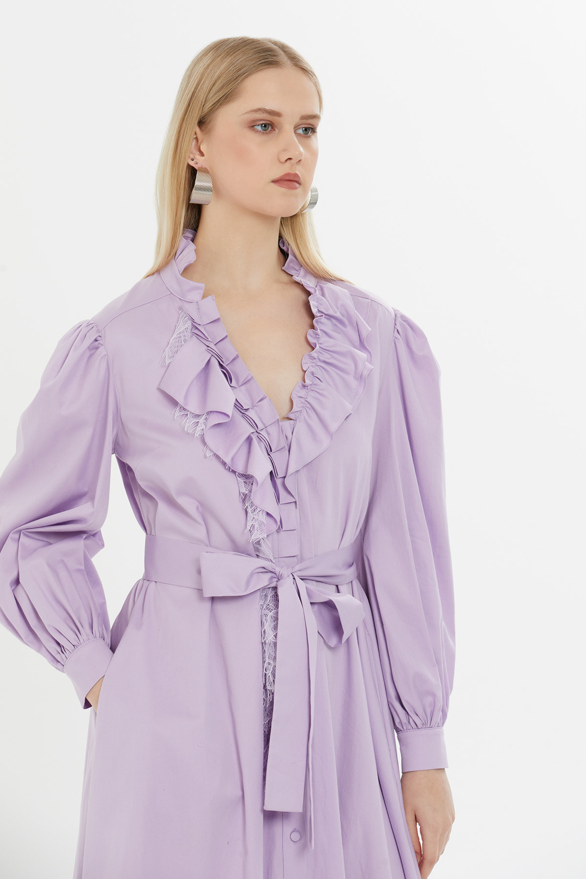 Fırfır Detaylı Belden Bağlamalı Maxi Astarlı Elbise