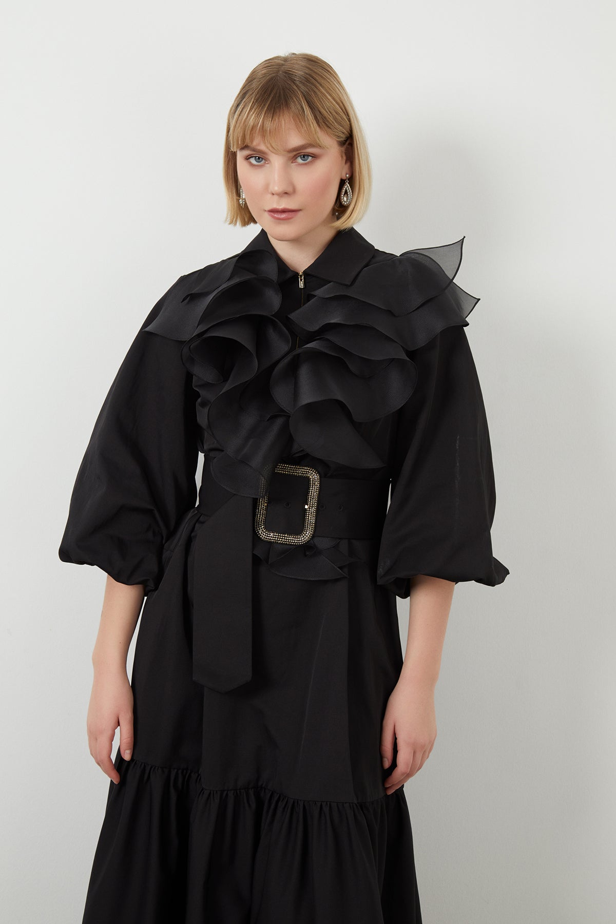 Fırfır Detaylı Truvakar Kollu Uzun Elbise