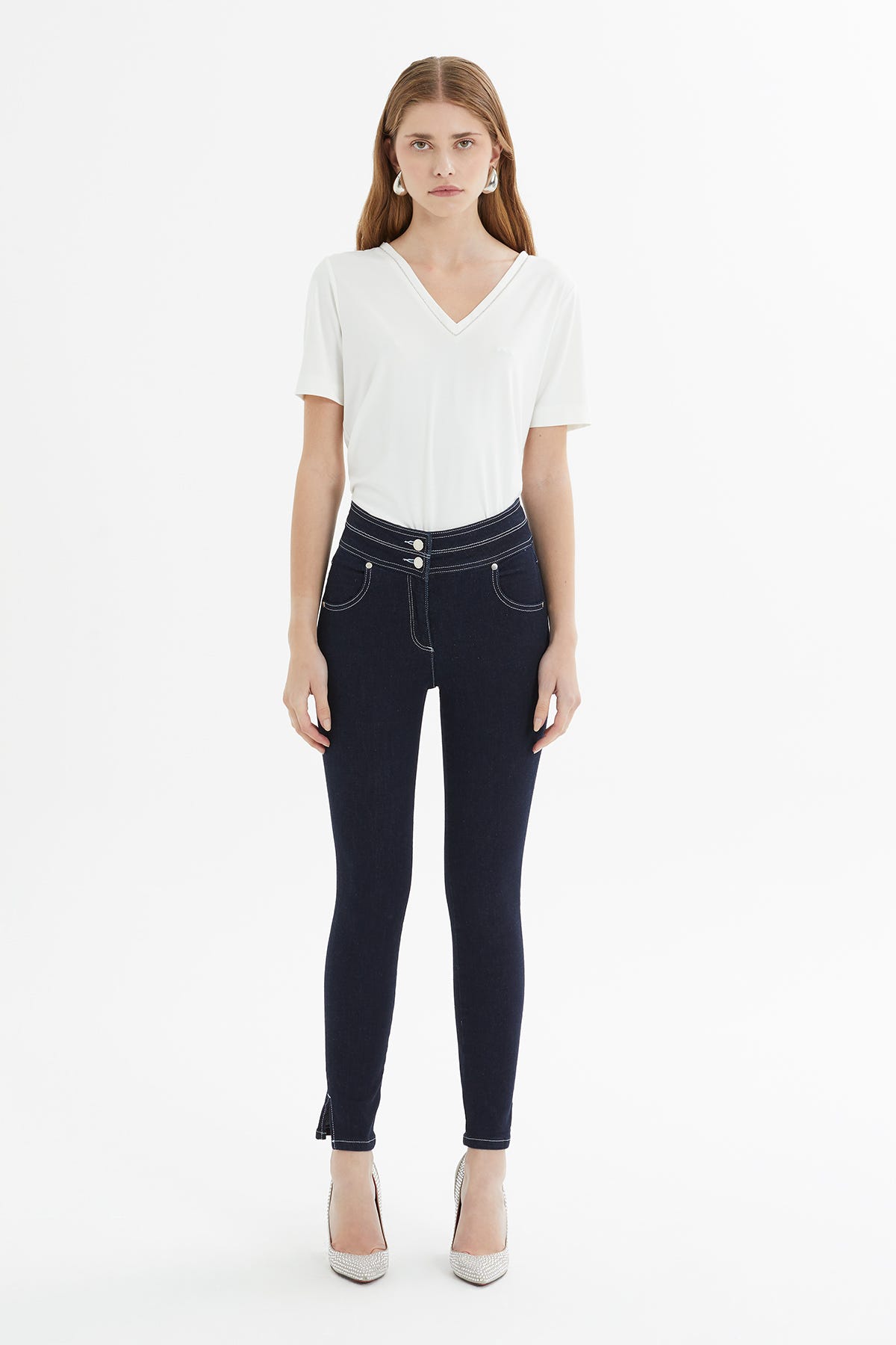 Kontrast Dikiş Ve Çift Kemer Detaylı Yırtmaçlı Slim Fit Denim Pantolon