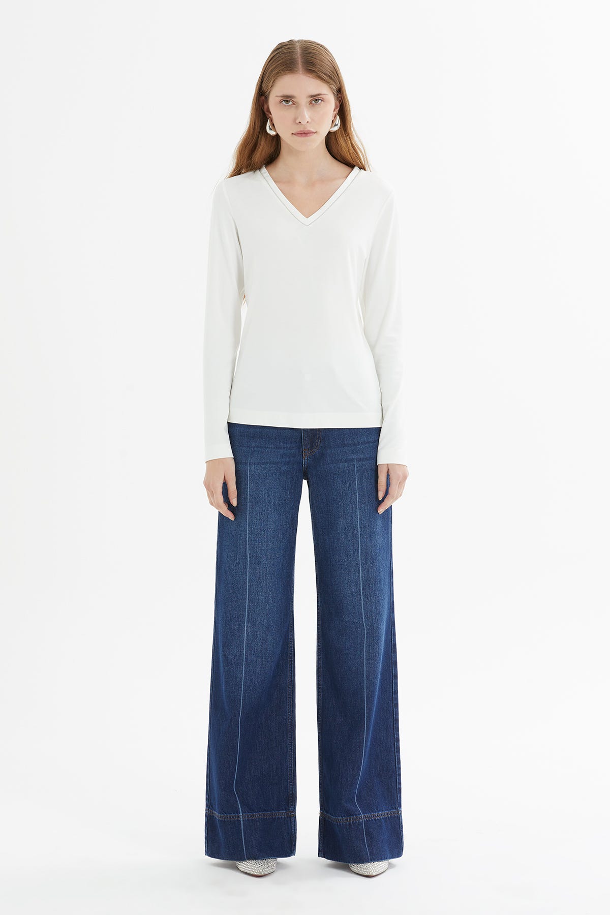 V Yaka Şerit Aksesuar Detaylı Örme Bluz