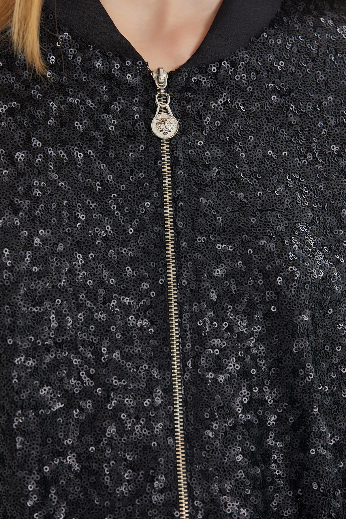 Metal Fermuarlı Pul Payet Siyah Bomber Ceket
