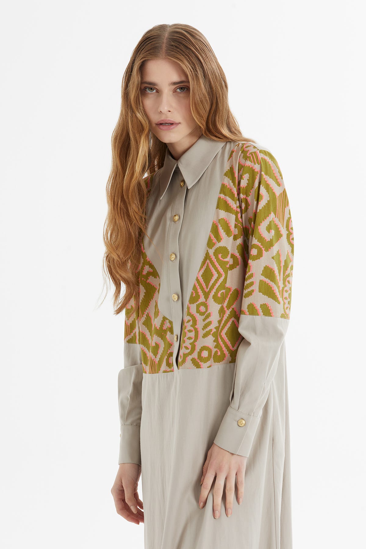 Etnik Desenli Volanlı Uzun Elbise