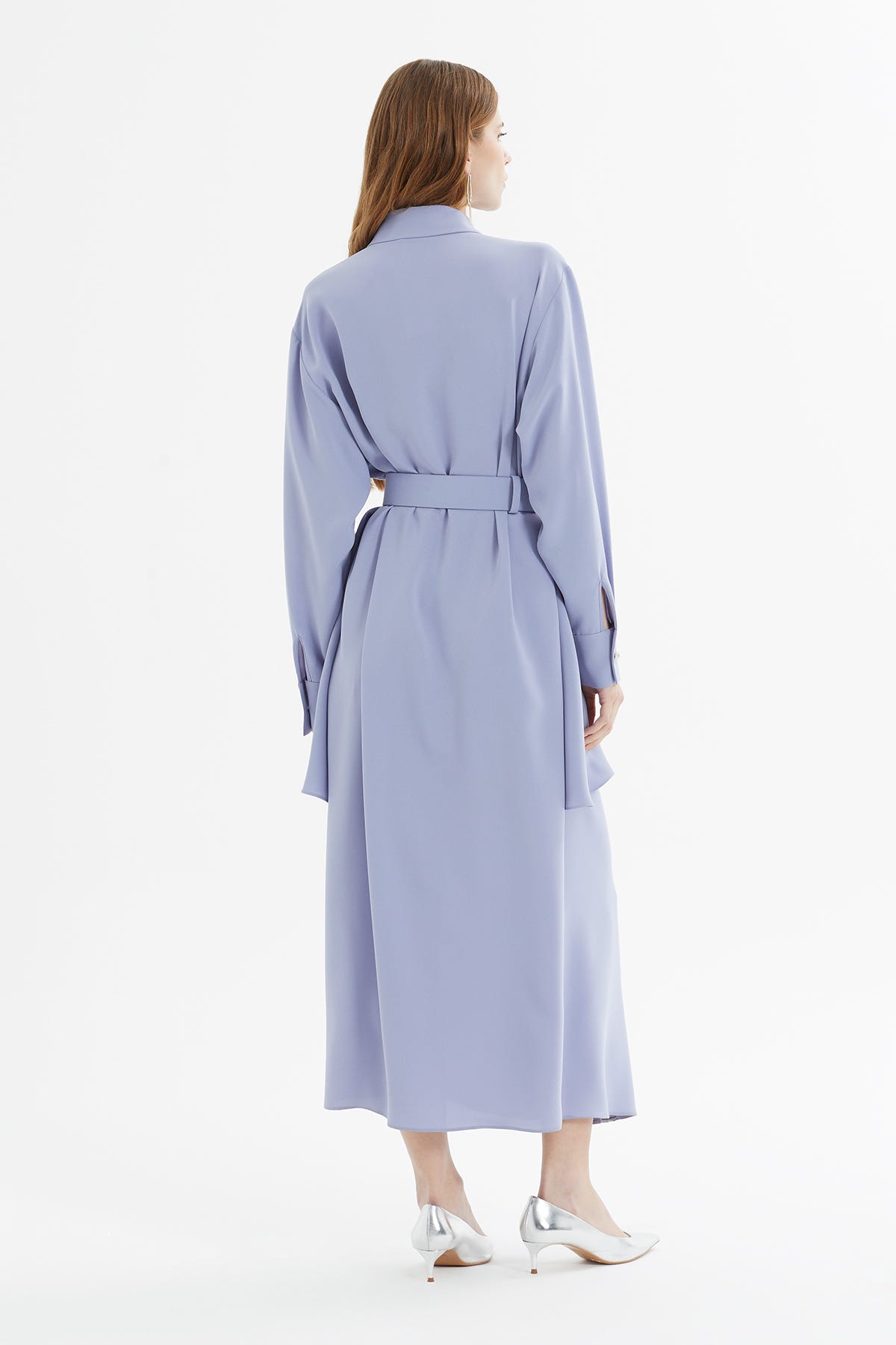 Tokalı Kemer Detaylı Asimetrik Midi Elbise