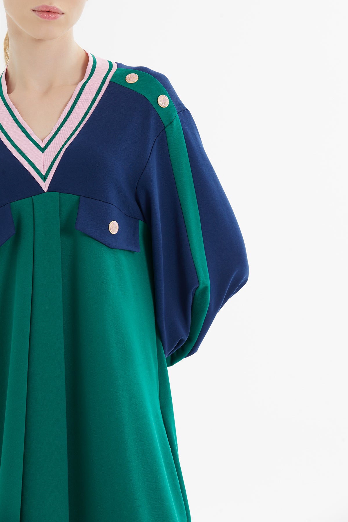 Düğme Detaylı V Yaka Ve Midi Elbise