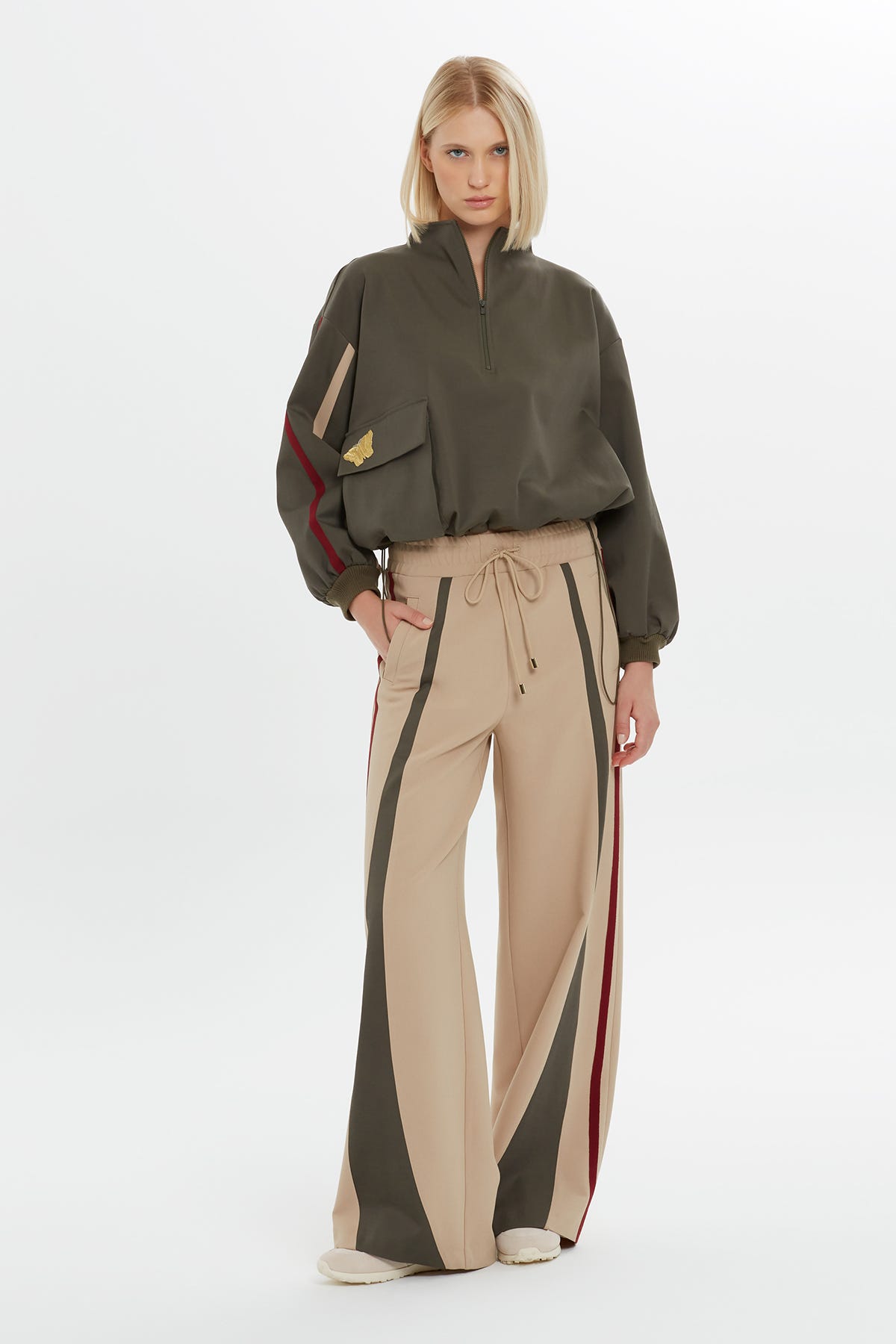 Cepli Ve Fermuarlı Haki Sweatshirt