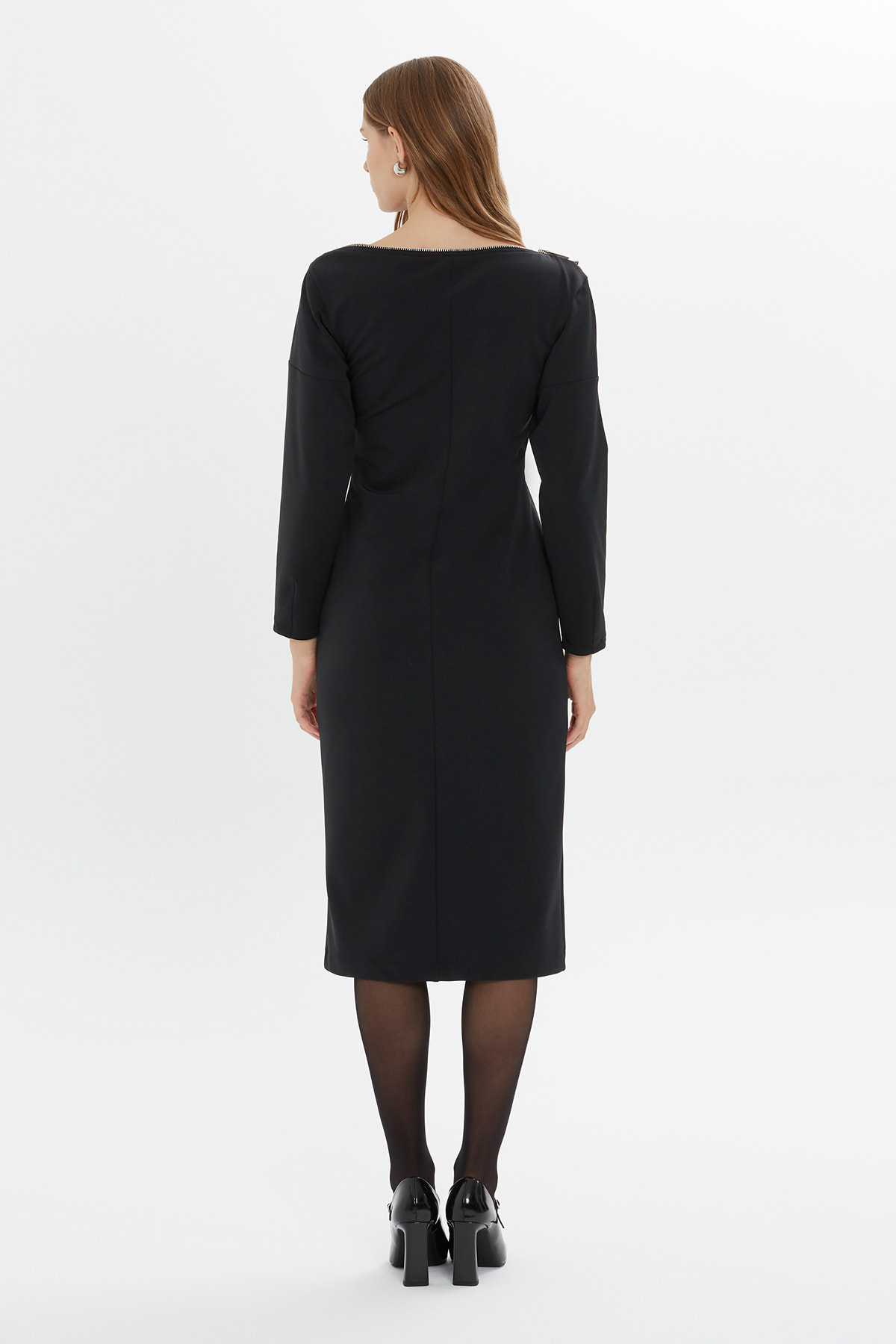 Yakası Ve Omuzu Fermuar Detaylı Uzun Kollu Midi Boy Elbise