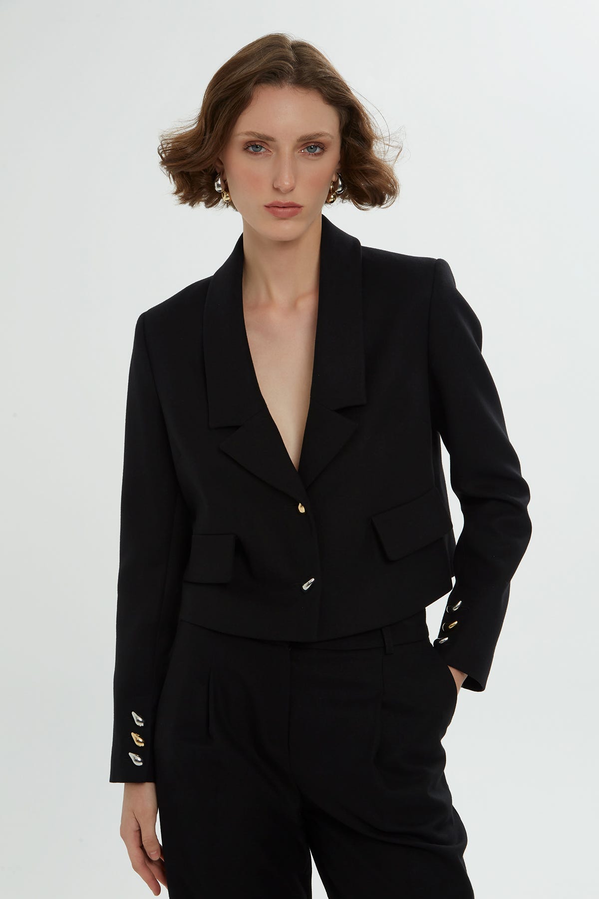 Kısa Ceketli Takım