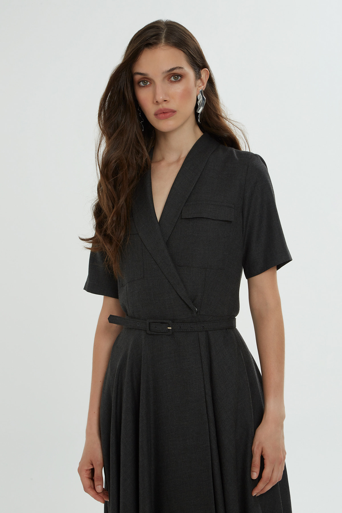 Çıtçıt Kapamalı Kemerli Midi Elbise