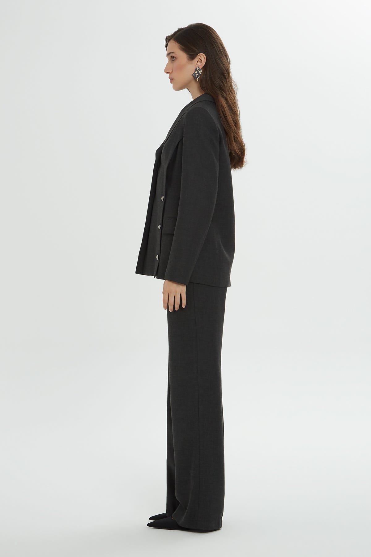 Ön Cepli Düğme Detaylı Pantolonlu Takım