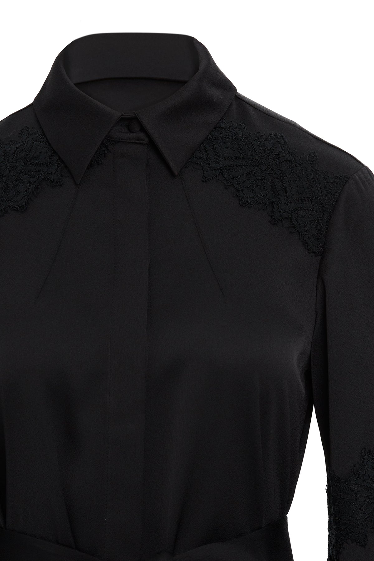 Gömlek Yaka Dantel Detaylı Seyyar Kuşaklı Maxi Elbise