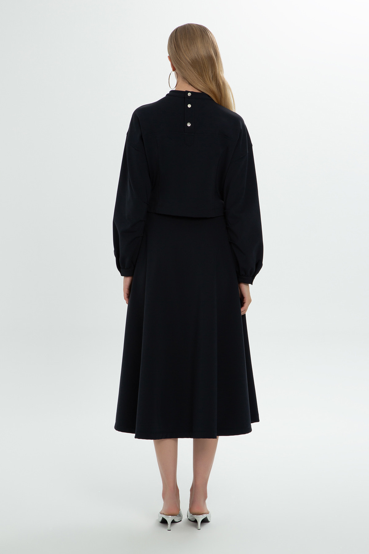 Uzun Kollu Oversize Sweatshirt