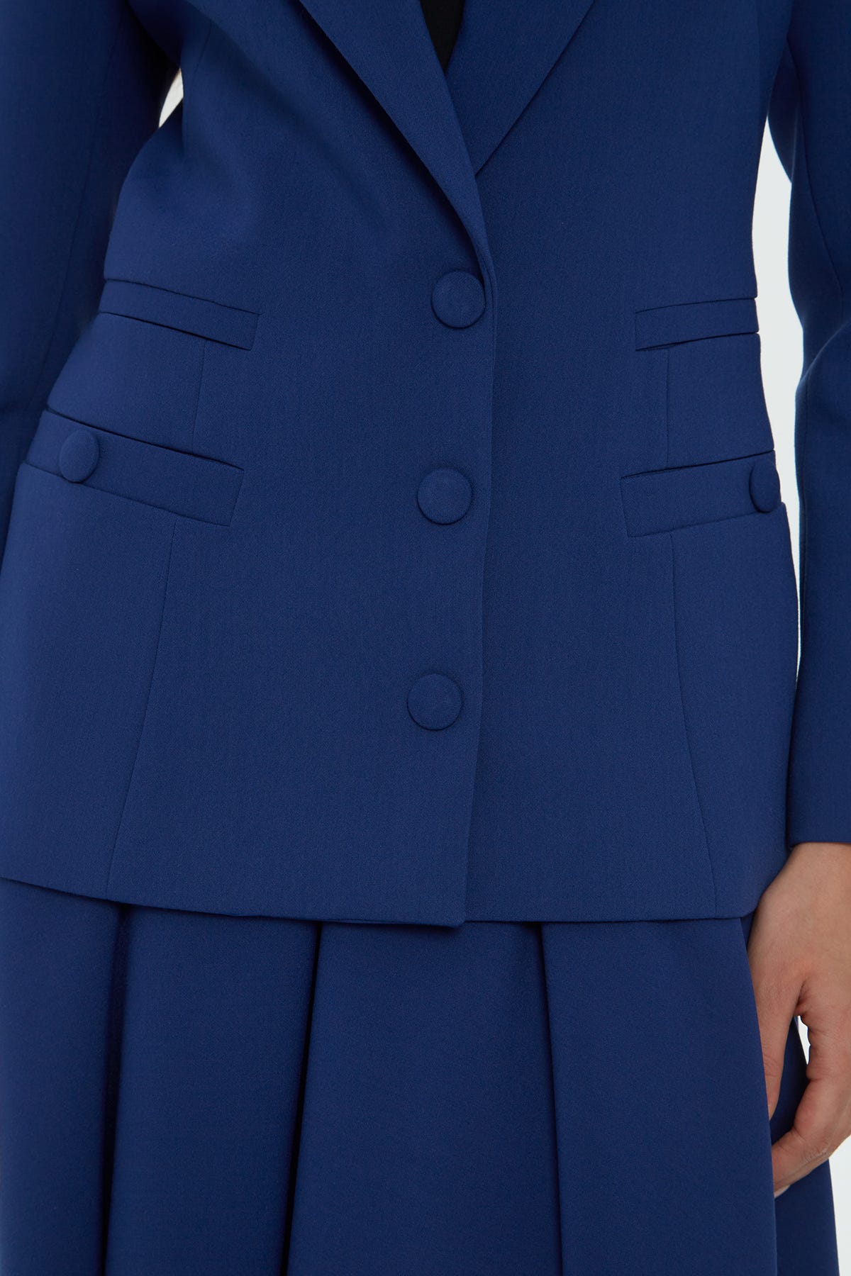 Klasik Düğmeli Mavi Blazer Ceket