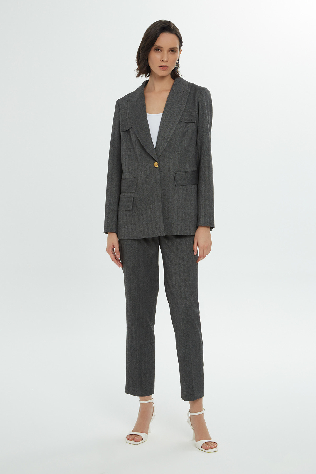 Düğme Detaylı Kruvaze Ceket