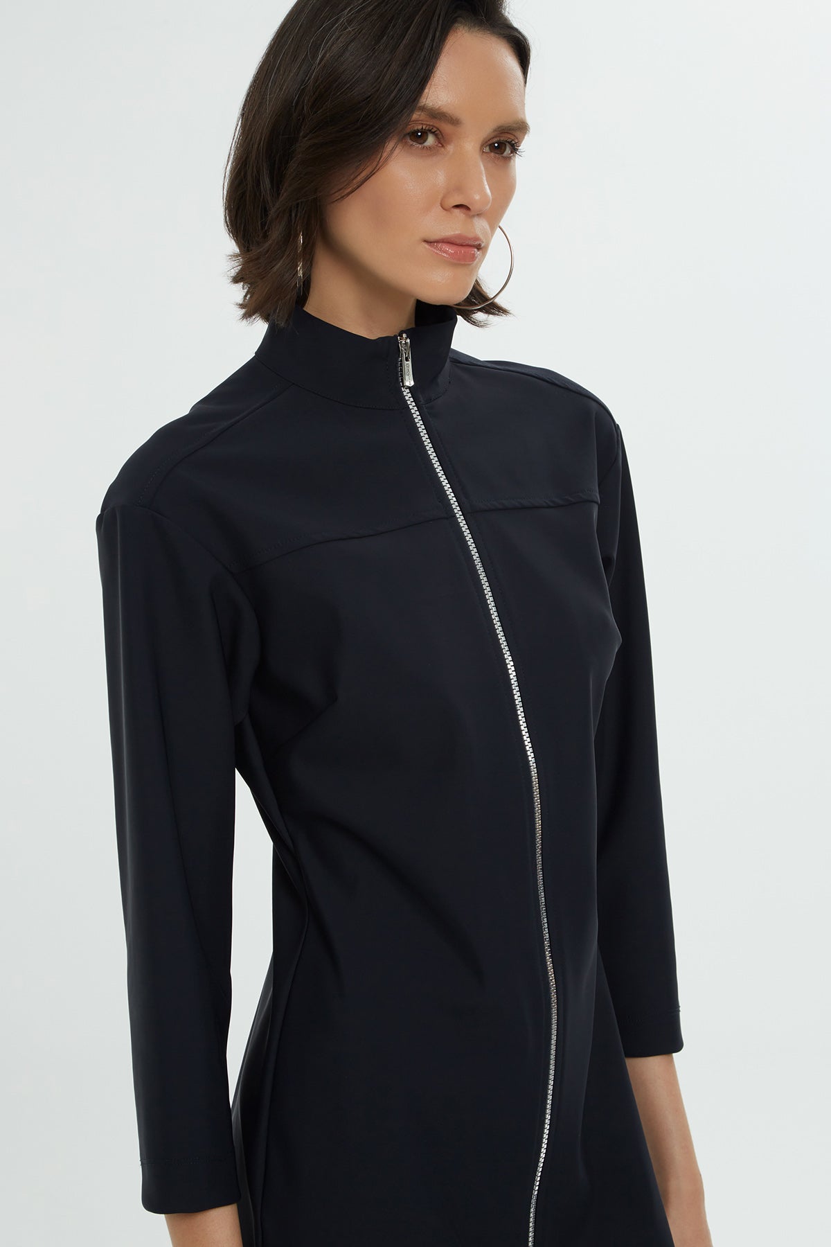 Fermuar Detaylı Uzun Kollu Kısa Elbise