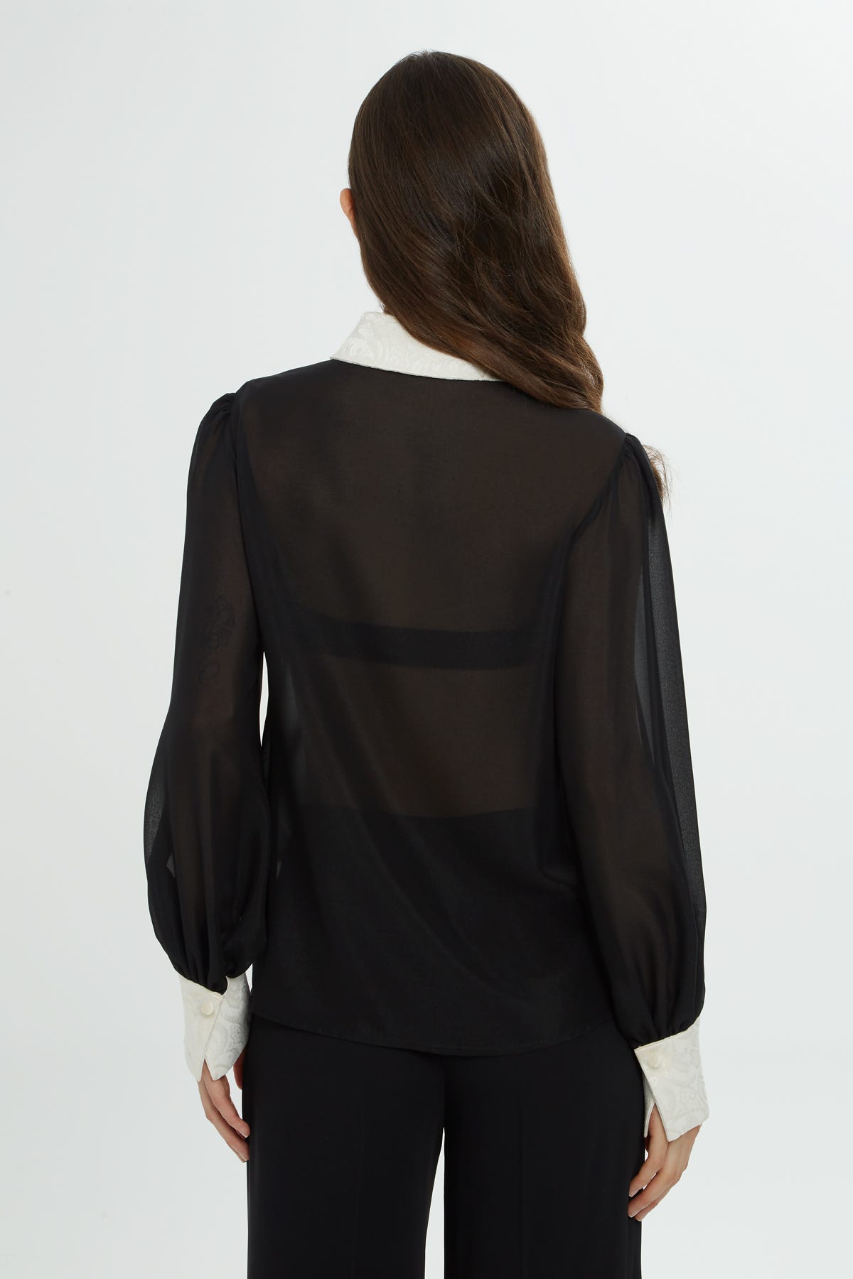 Dantel Detaylı Şifon Gömlek