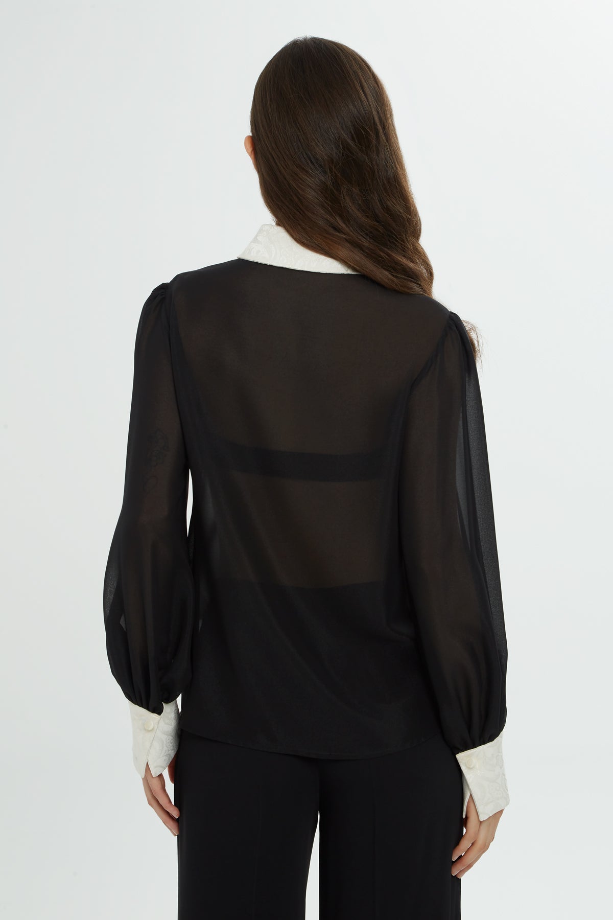 Dantel Detaylı Şifon Gömlek