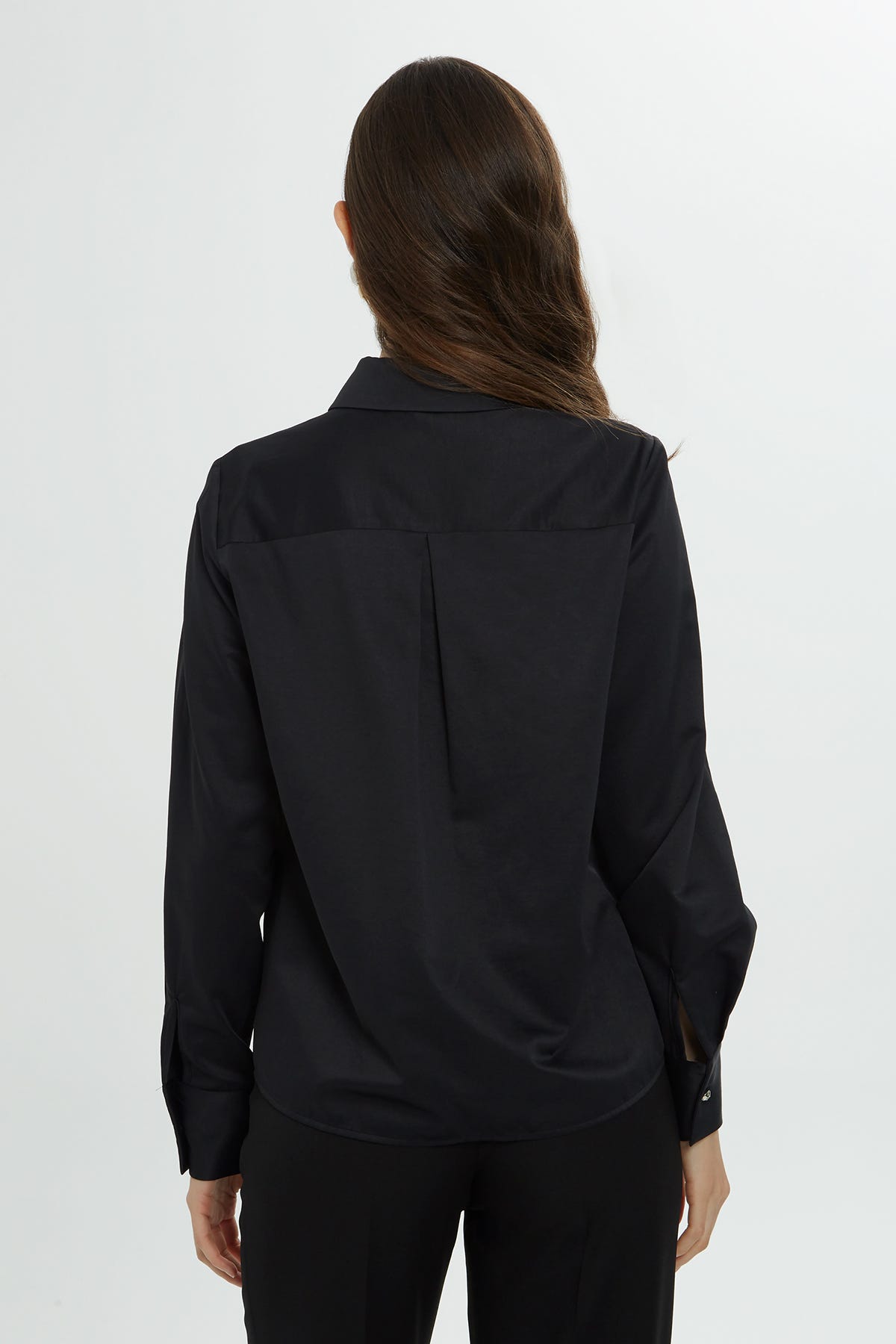 Yakası Fırfır Detaylı Fermuarlı Düz Poplin Gömlek