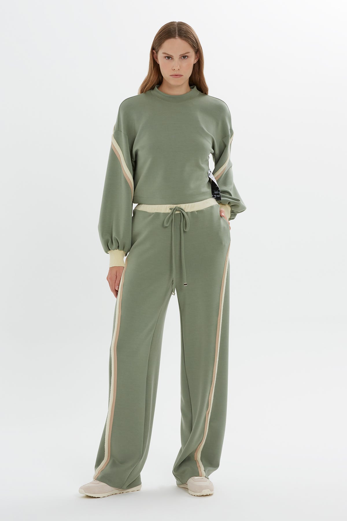 Şerit Detaylı Rahat Kesim Yeşil Sweatshirt