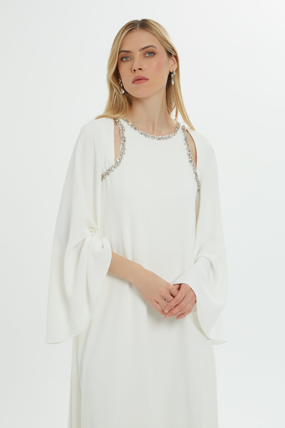 Pencere Detaylı İşlemeli Uzun Elbise