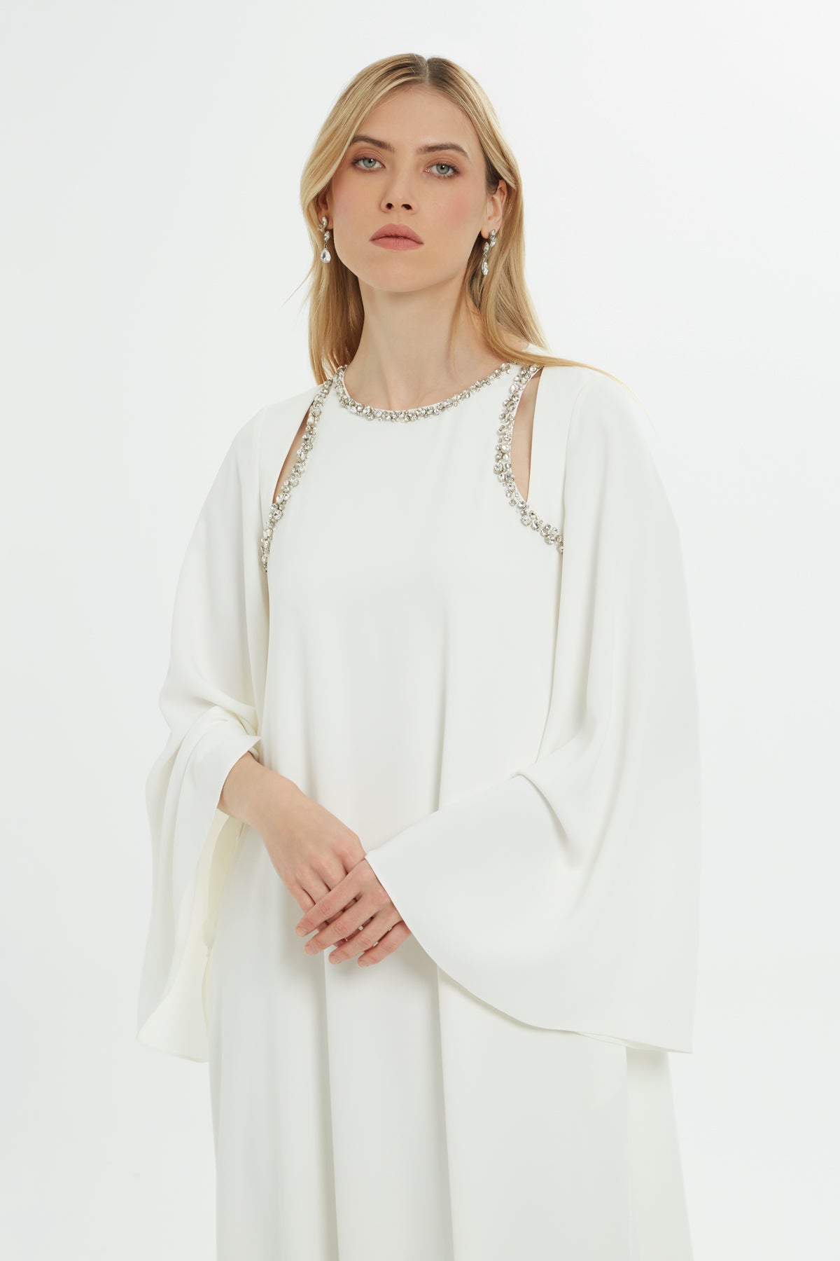 Pencere Detaylı İşlemeli Uzun Elbise