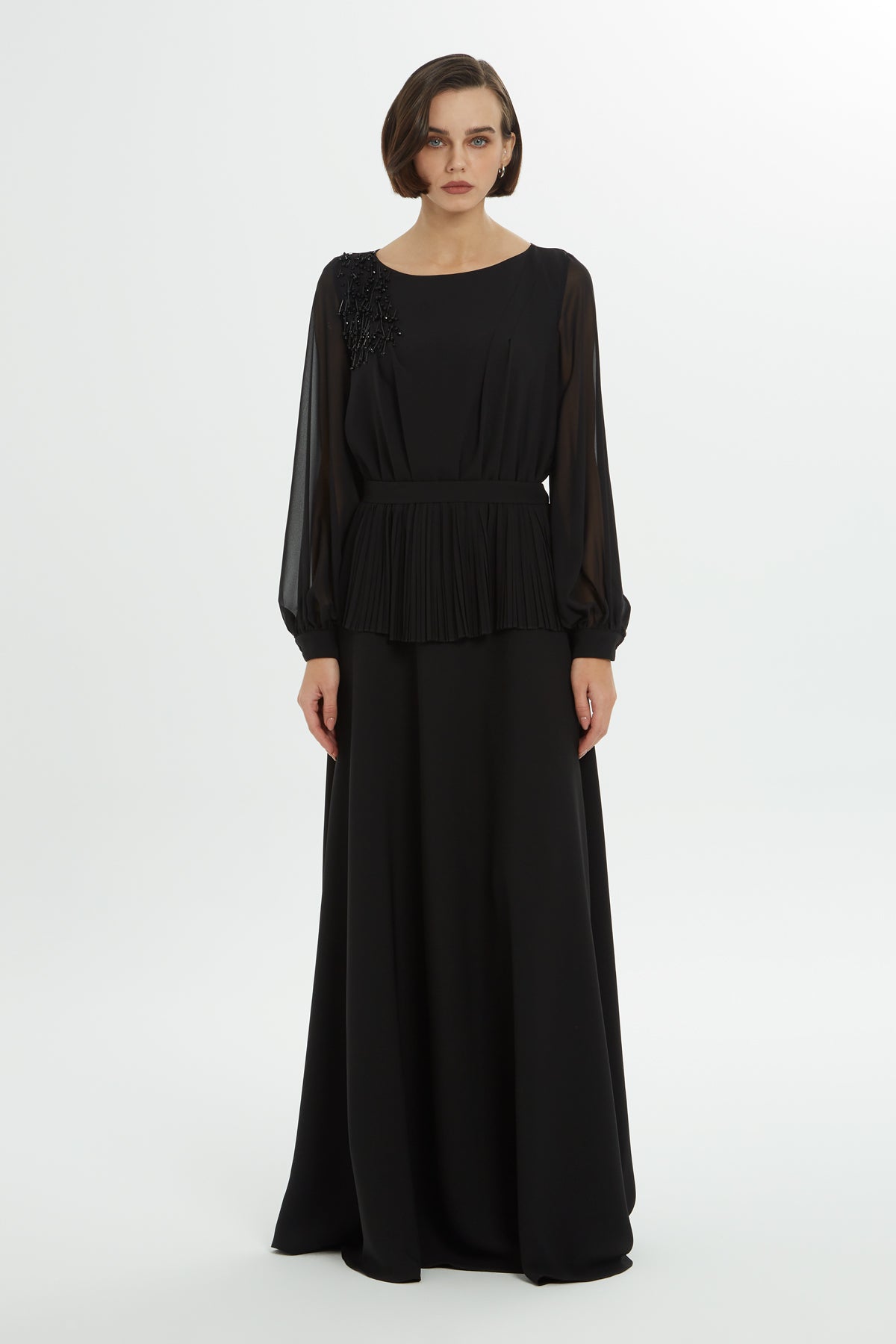 Boncuk İşlemeli Uzun Elbise