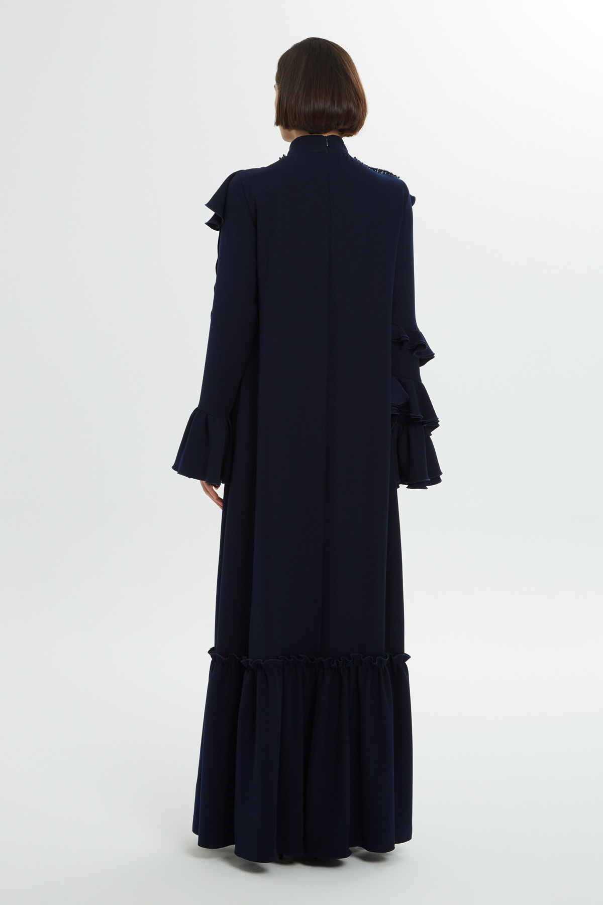 Boncuklu Volan Detaylı Uzun Elbise