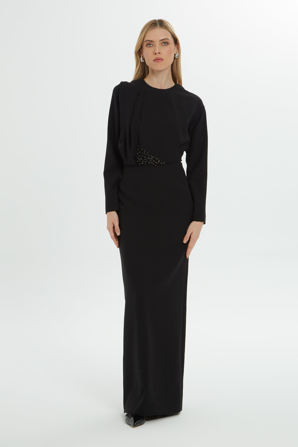 Pili Katlamalı Uzun Elbise