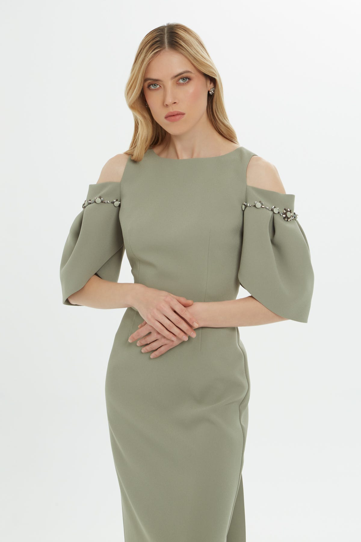 Omuz Dekolteli Uzun Elbise