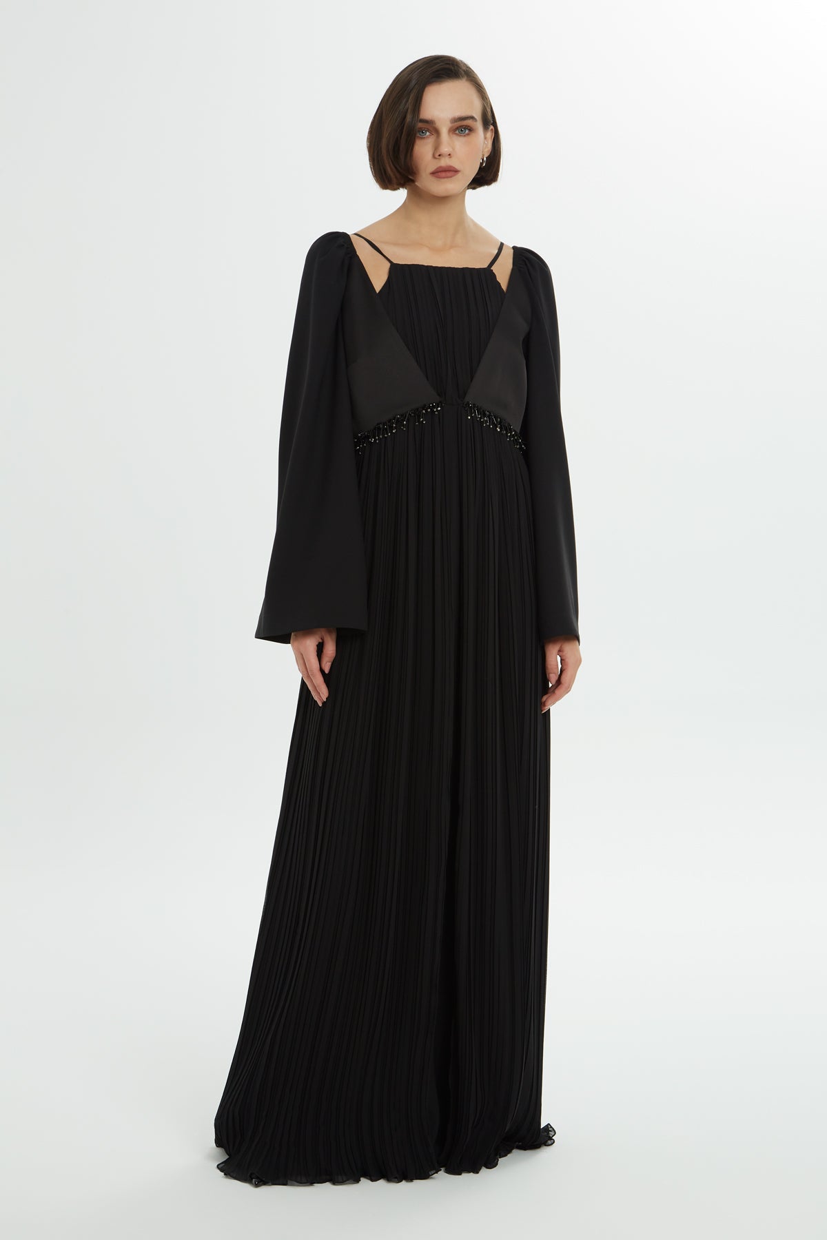 Piliseli Boncuk İşlemeli Uzun Elbise