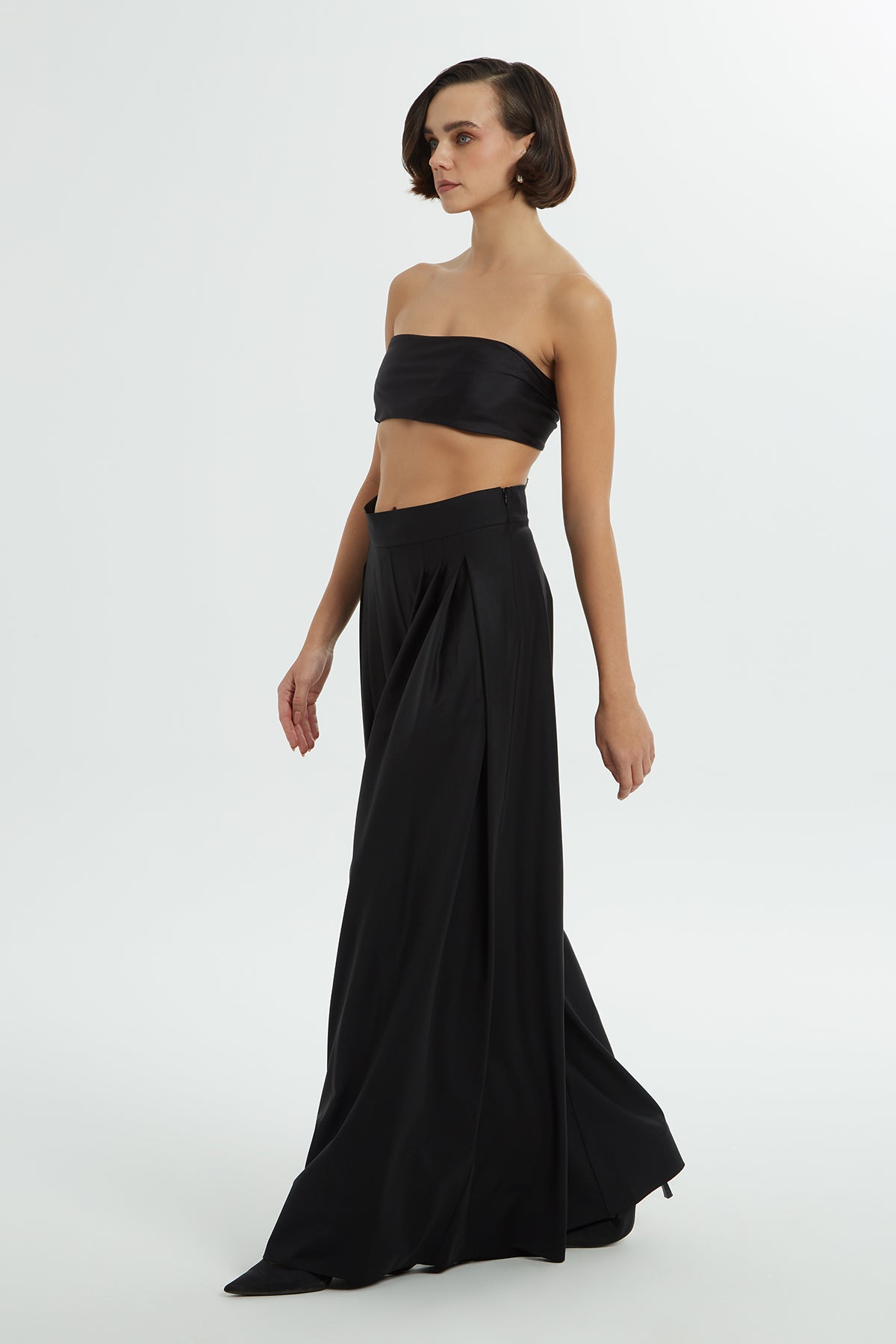 Yüksek Belli Pili Detaylı Bol Pantolon