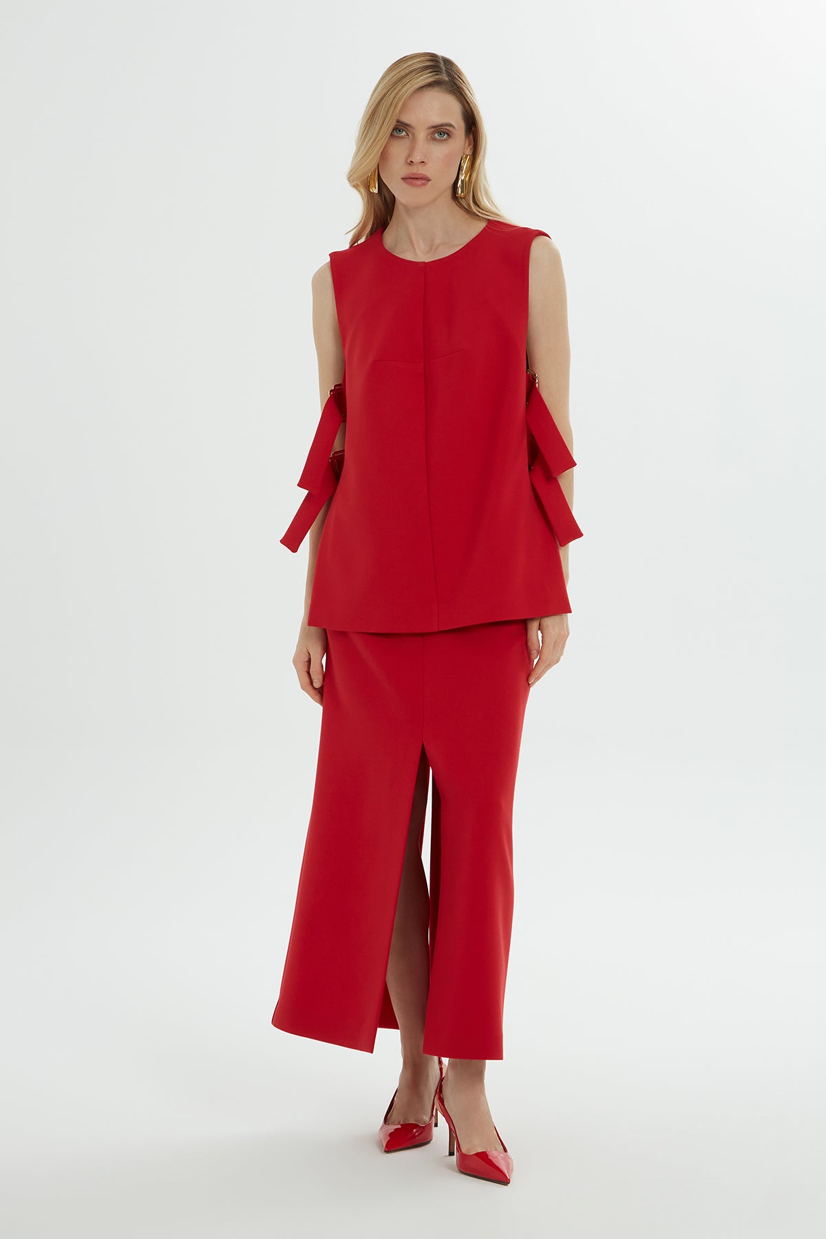 Yuvarlak Yaka Kolsuz Yelek